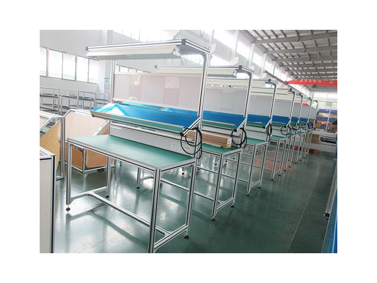 大學(xué)實(shí)驗(yàn)工作臺(tái)為何青睞鋁型材？